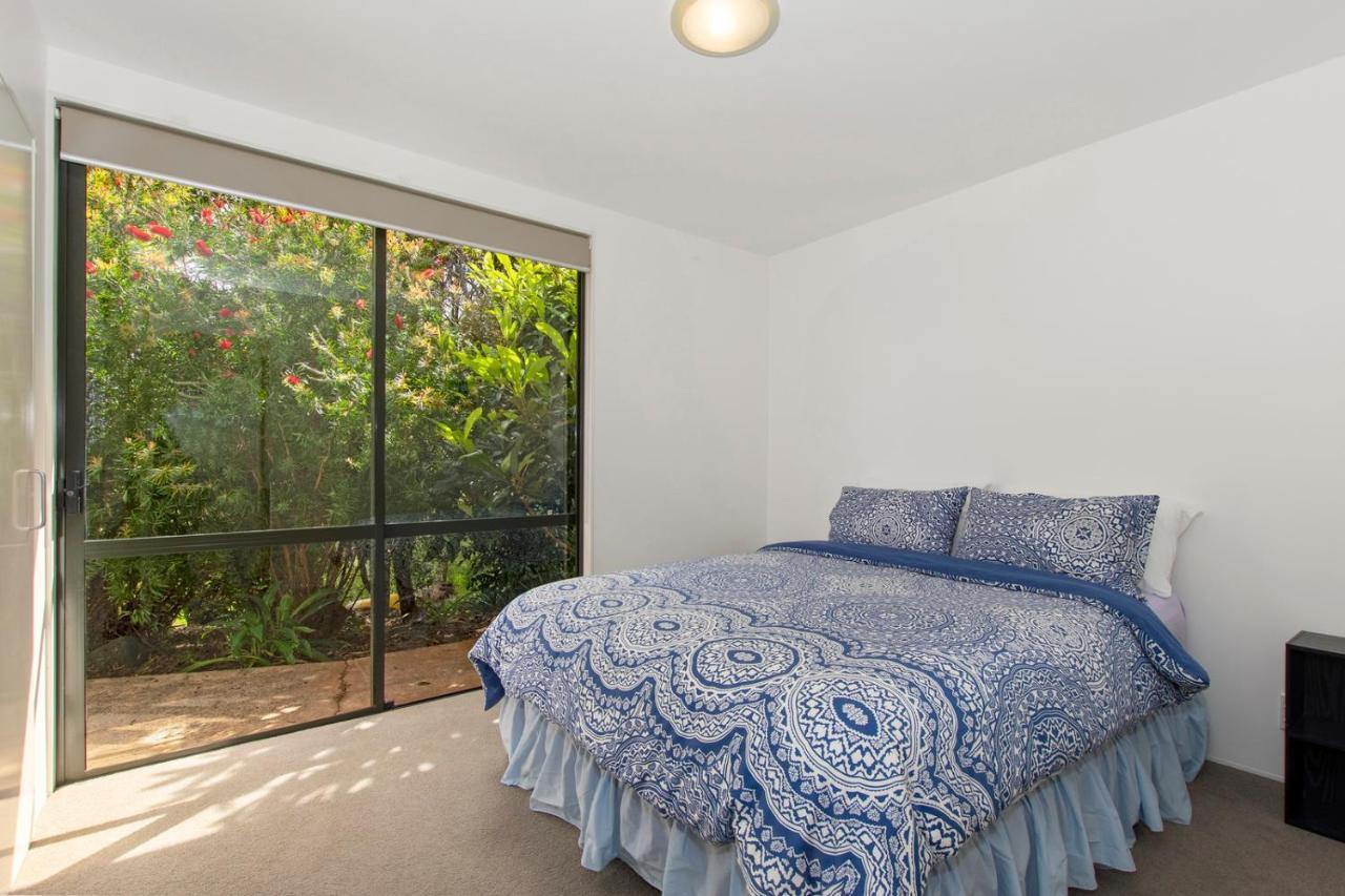 Green Oasis - Mangawhai Heads Holiday Home ภายนอก รูปภาพ